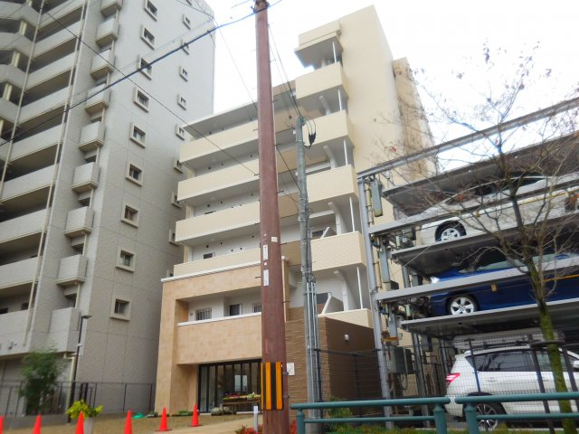 阪急京都線 上牧駅 徒歩2分 築9年
