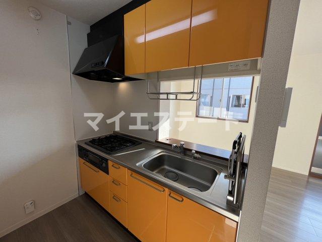 ファミリアコーポレーションIVのキッチン写真
