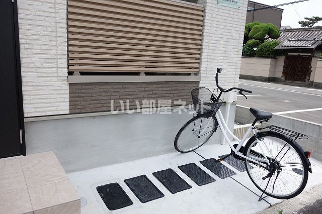 南海本線 石津川駅 徒歩5分 3階建 築3年の外観写真