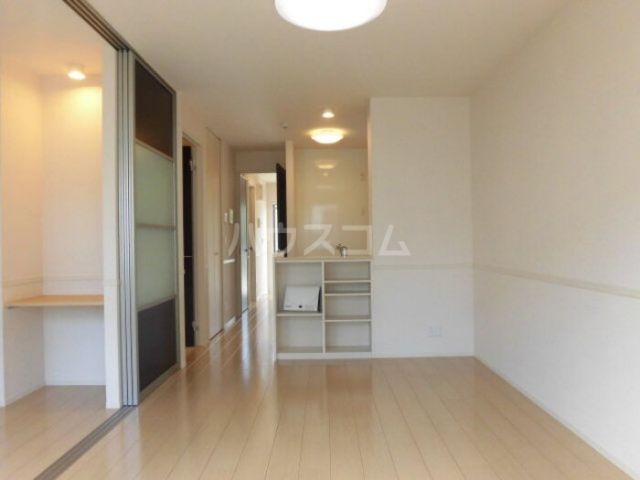 ＪＲ関西本線 蟹江駅 徒歩15分 2階建 築12年の居間写真