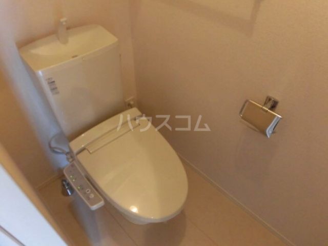 ＪＲ関西本線 蟹江駅 徒歩15分 2階建 築12年のトイレ写真