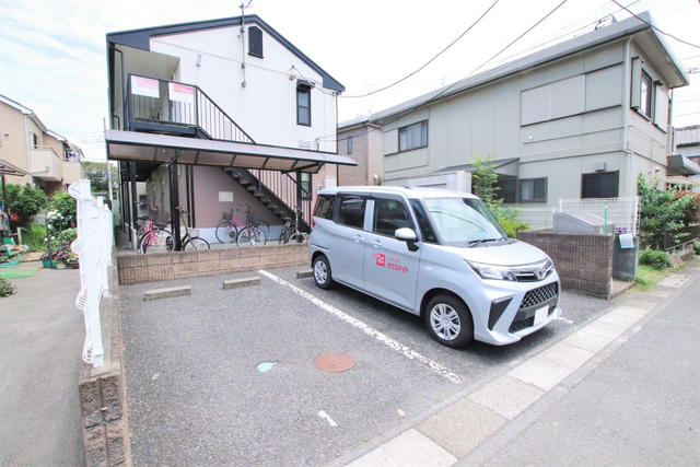 駐車場　敷地内駐車場※要空確認