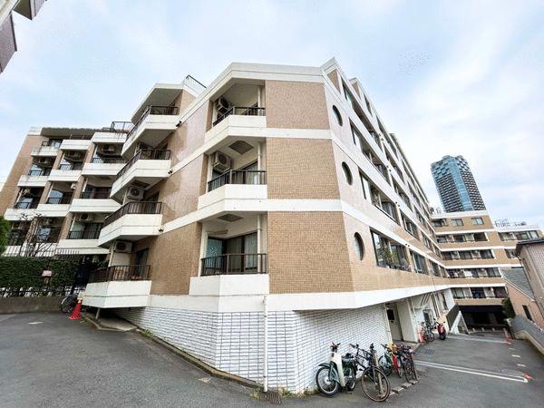 東京メトロ千代田線 乃木坂駅 徒歩7分 築44年