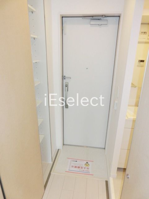 玄関　シューズＢＯＸ付きです。