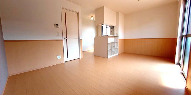 居室・リビング　LDK12帖