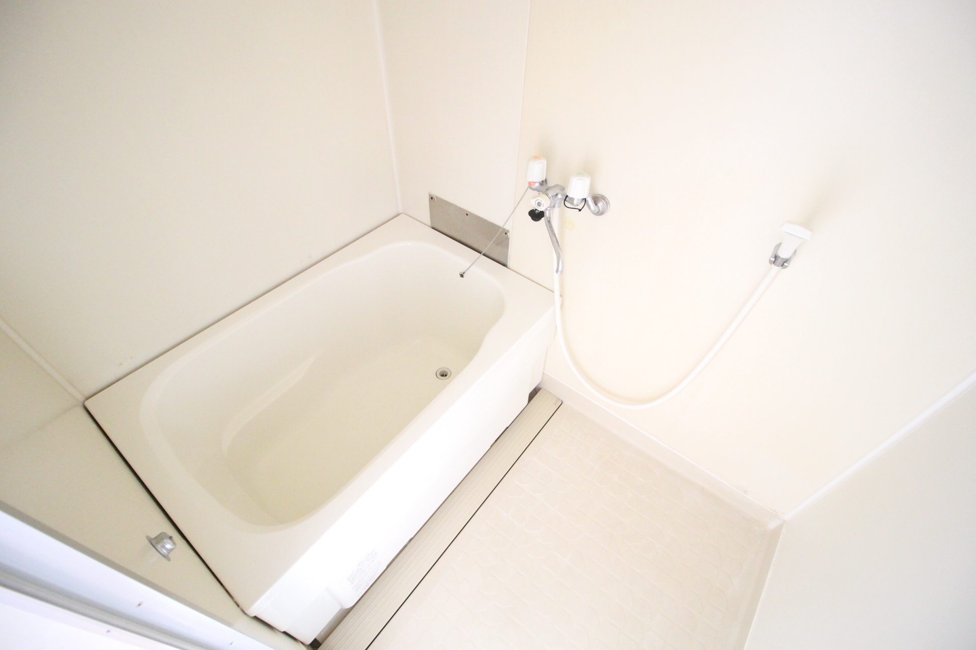 バス・シャワールーム　バスルームです！