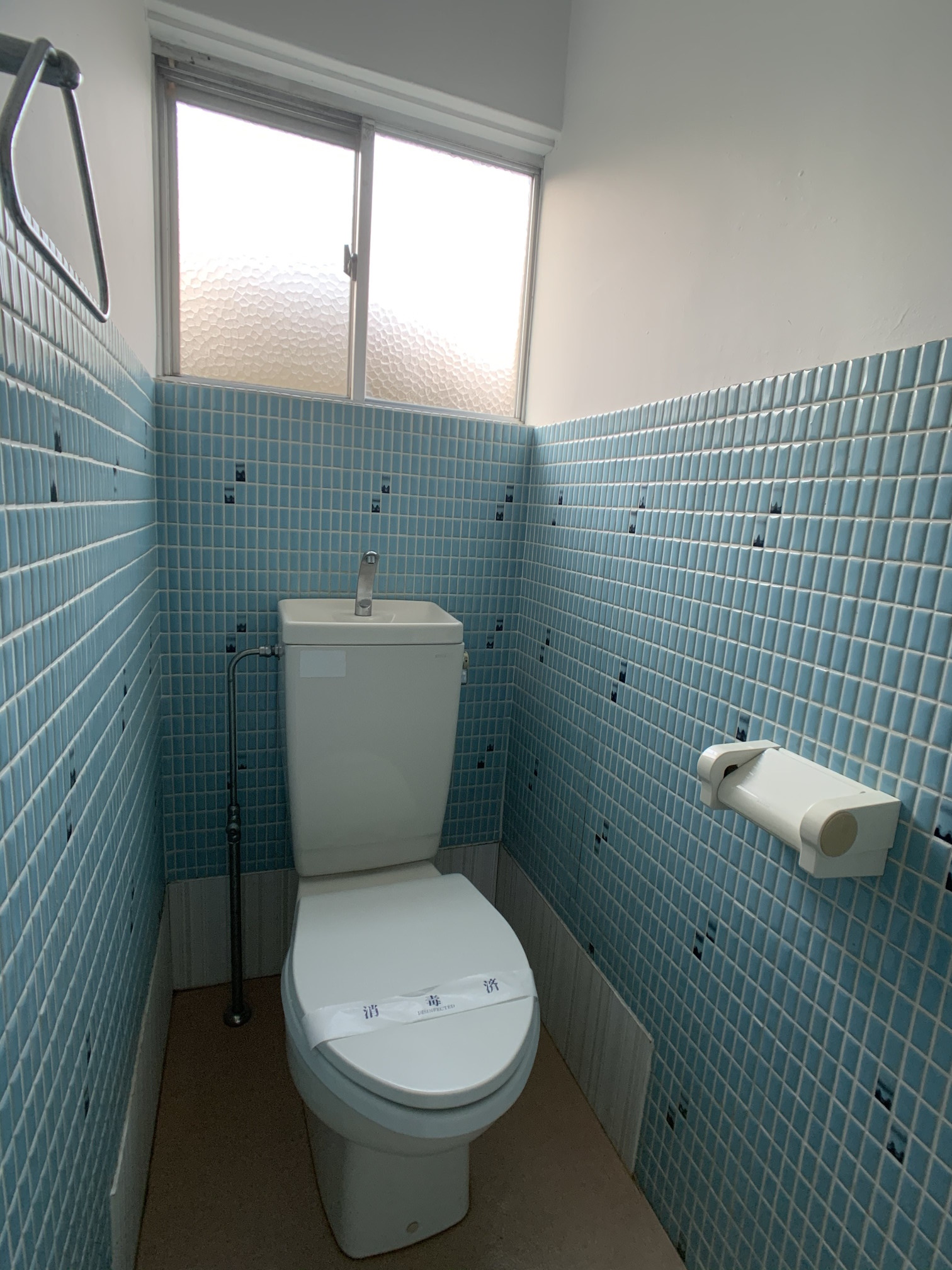 ＪＲ山陽本線 中野東駅 徒歩15分 2階建 築61年のトイレ写真
