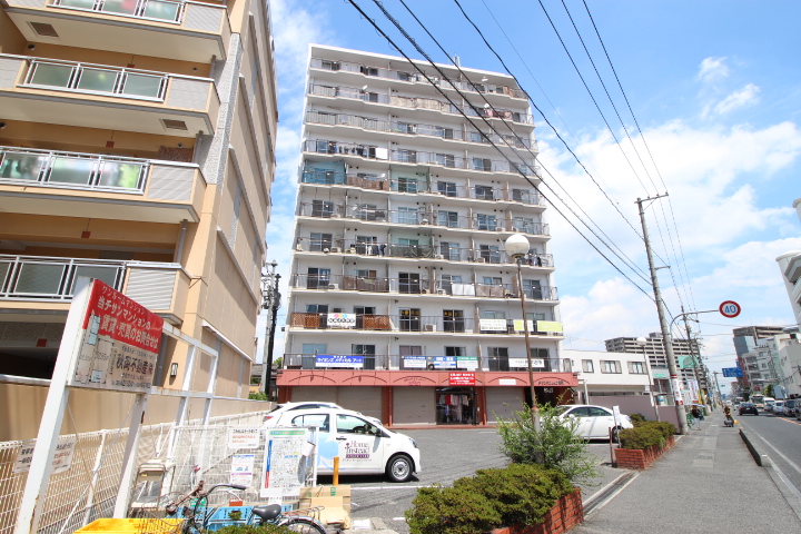 建物外観　倉敷駅から徒歩圏内の物件です！なんと事務所も相談可能です！