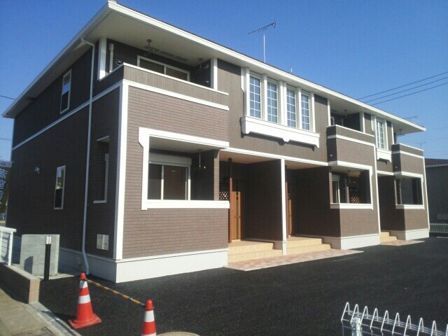建物外観　おしゃれな外観が目を引きます。