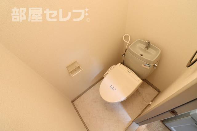 【ロイヤルハイツのトイレ】