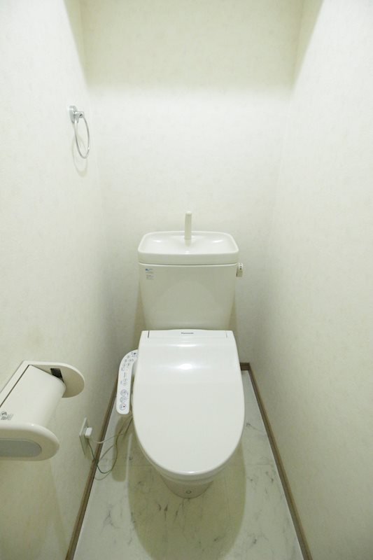 【プチ・メゾンのトイレ】