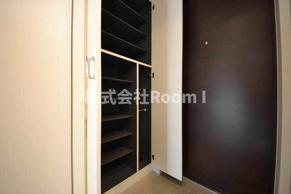 玄関　ゆったりとした玄関です