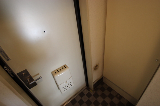 玄関　※別部屋の写真です