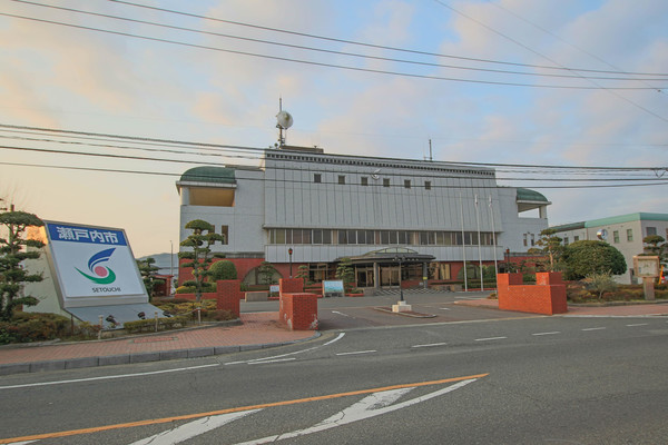 【瀬戸内市邑久町下笠加のアパートの役所】