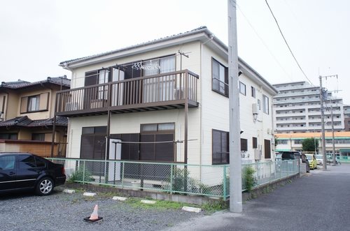 【シャルトル新柏の建物外観】