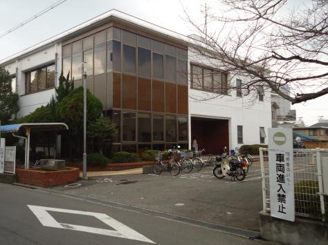 図書館　泉大津市立図書館（図書館）まで2293m