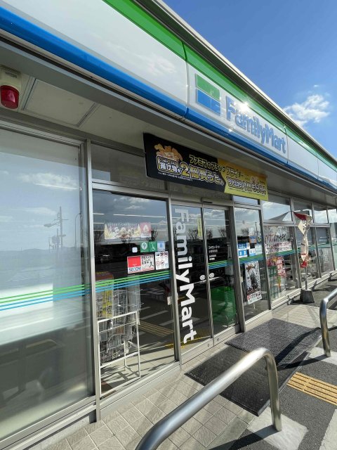 コンビニ　ファミリーマート　小野黒川店（コンビニ）まで777m