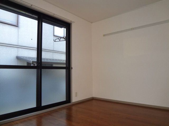 居室・リビング　洋室