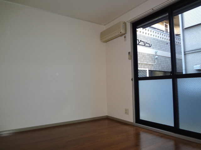 居室・リビング　洋室