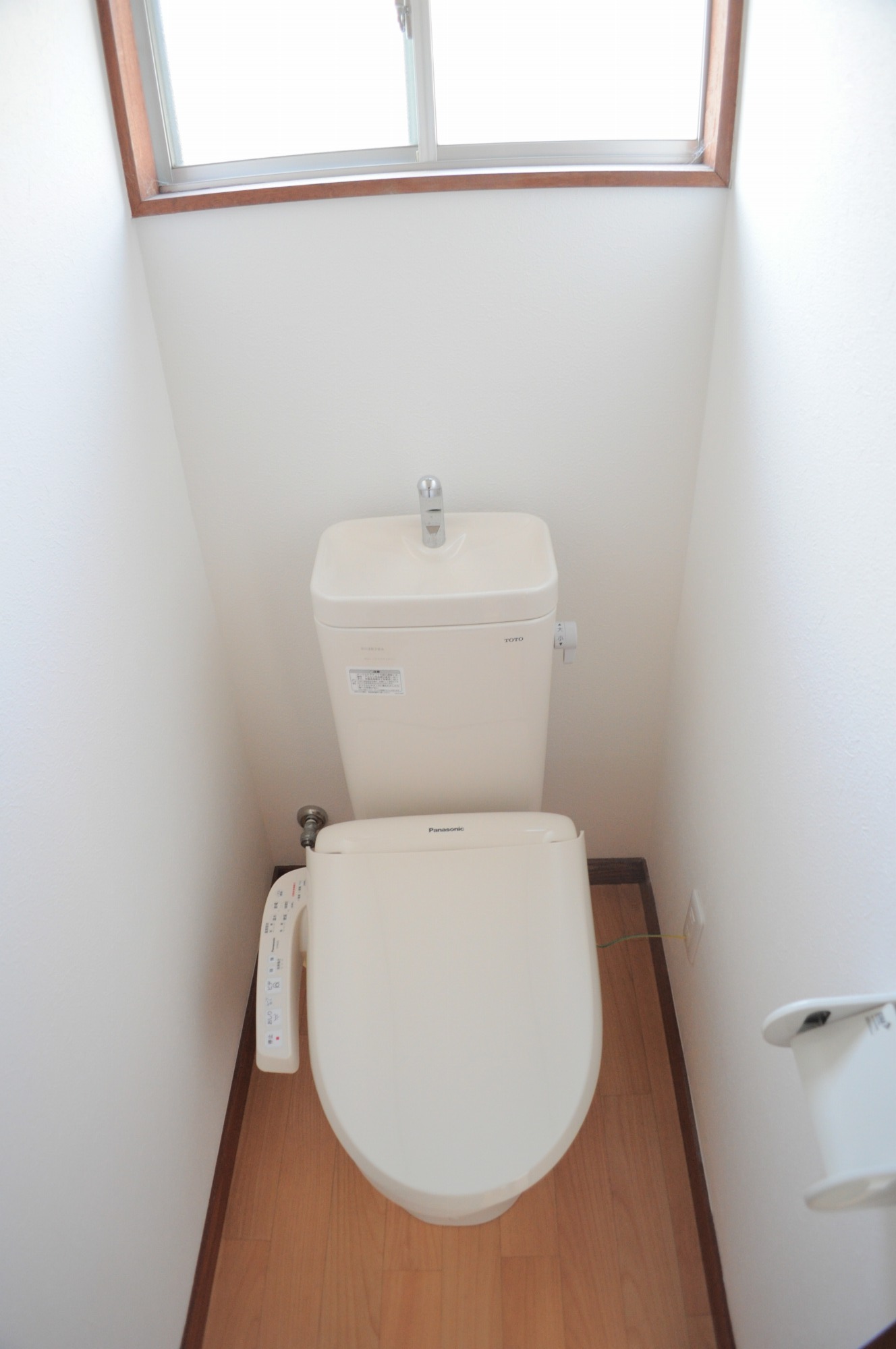 野口住宅南玉のトイレ写真