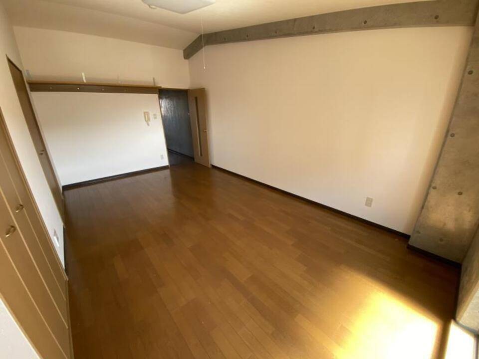 居室・リビング　リビング