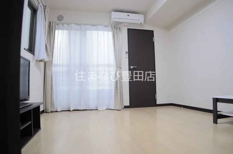 居室・リビング　同型タイプ