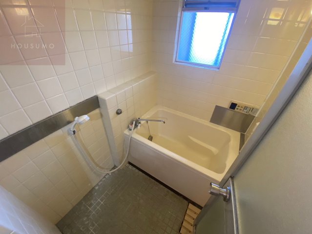 バス・シャワールーム　専用の収納スペースです