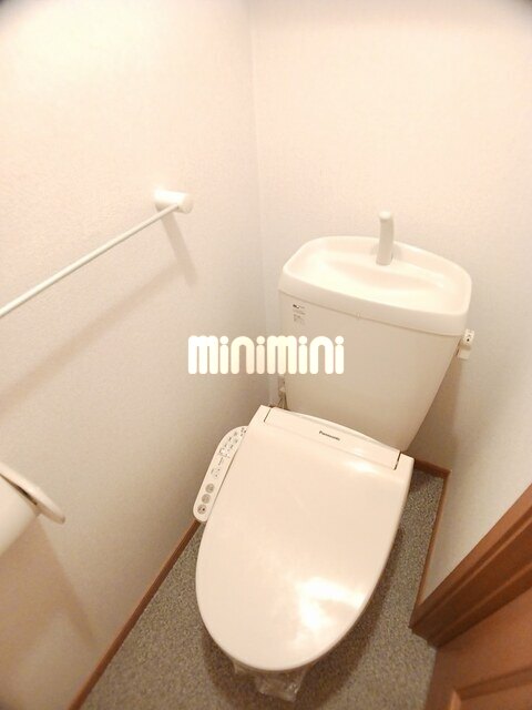 トイレ　トイレ