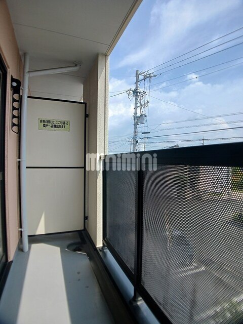 バルコニー　ベランダ