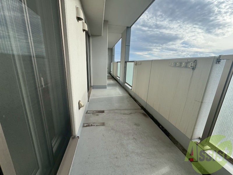 バルコニー　バルコニーが付いていますので一息ついてみてはいかがですか。