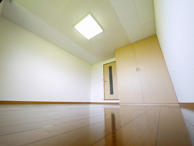 居室・リビング　使いやすい居間です