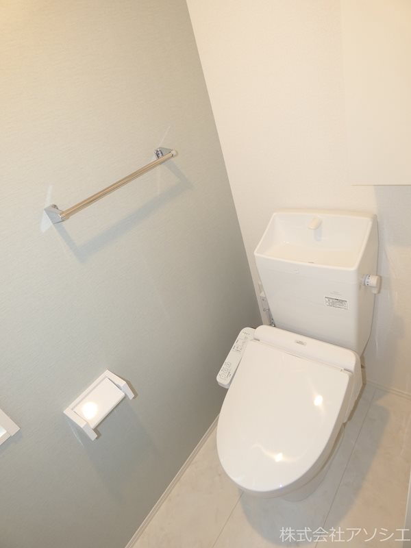 トイレ　※写真は同型タイプイメージになります。