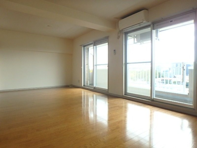 居室・リビング　図面と現状に相違がある場合には現状を優先．．．