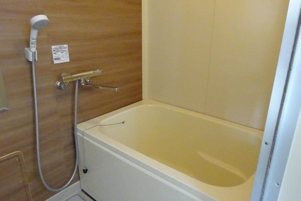 バス・シャワールーム　浴室