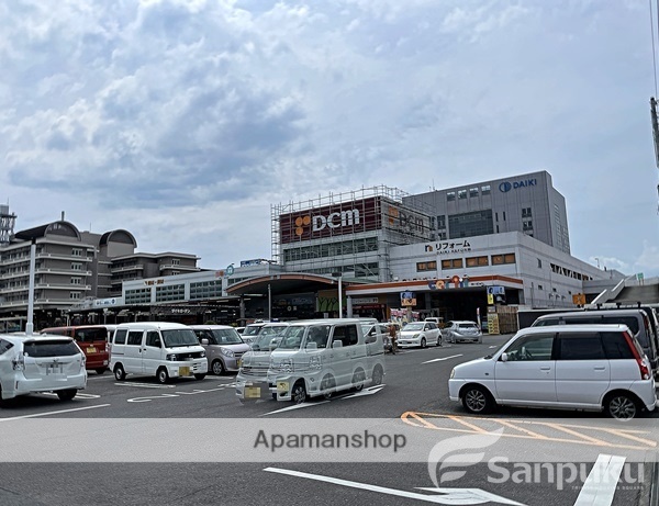 ホームセンター　ＤＣＭダイキ　美沢店（ホームセンター）まで696m