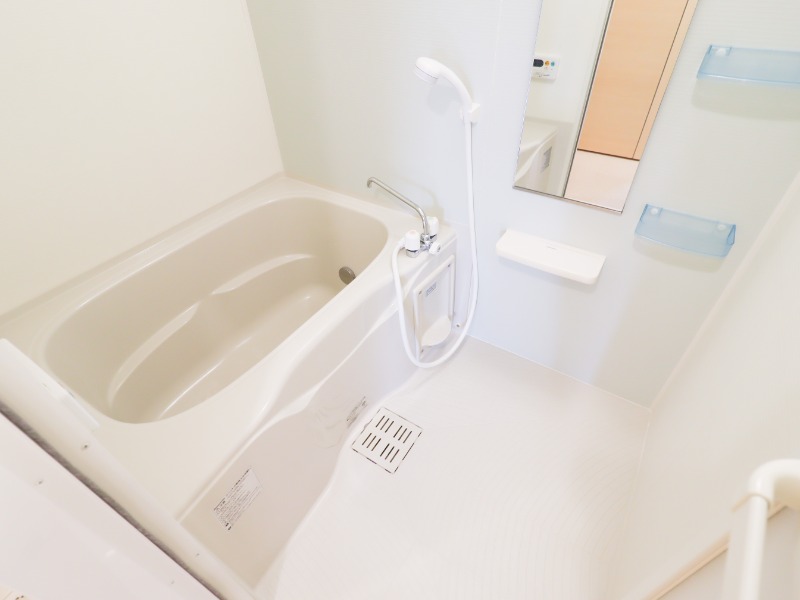 バス・シャワールーム　図面と現状に相違がある場合には現状を優先