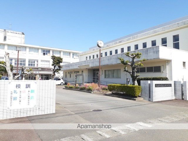 中学校　宮崎市立赤江東中学校（田吉）（中学校）まで300m
