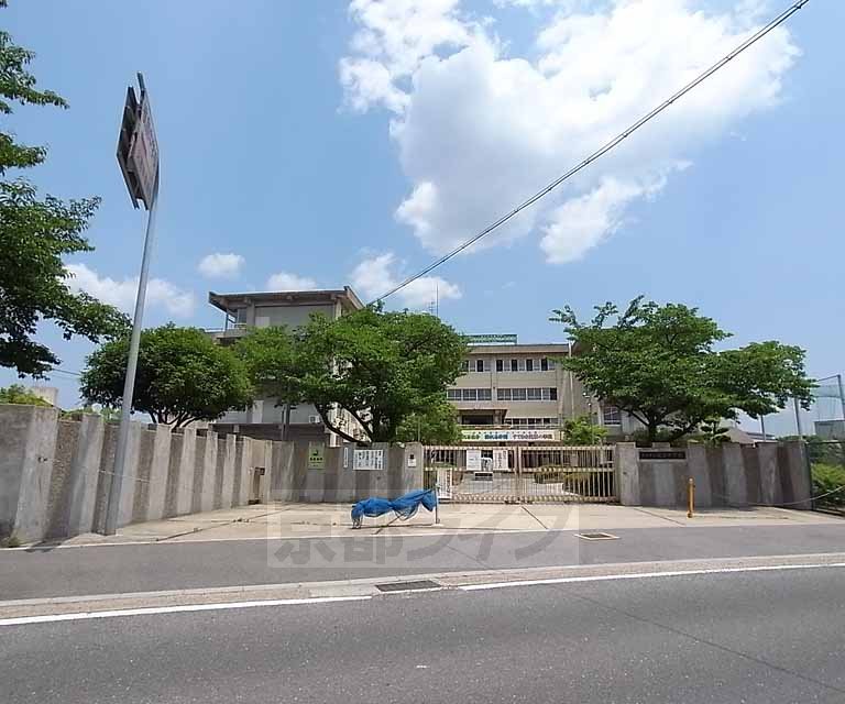 中学校　槇島中学校（中学校）まで280m