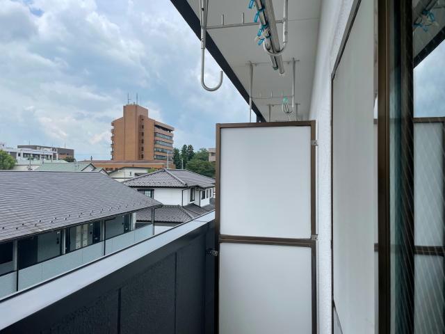 バルコニー　(別部屋イメージ)