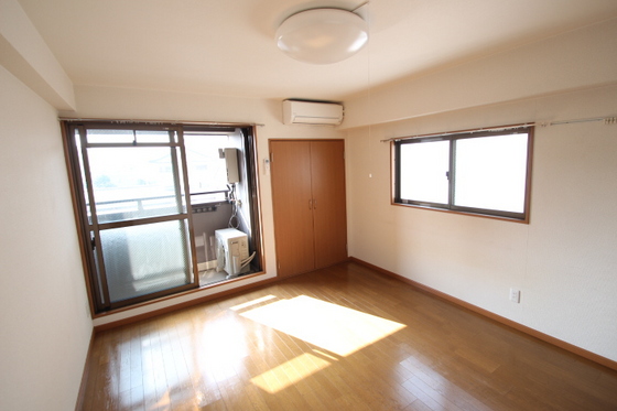 居室・リビング　他号室のお写真です