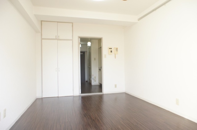 居室・リビング　図面と現状に相違がある場合には現状を優先