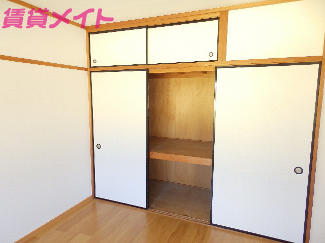 収納　同物件別室の写真です