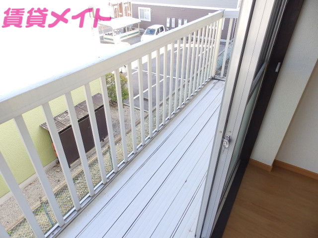 バルコニー　同物件別室の写真です