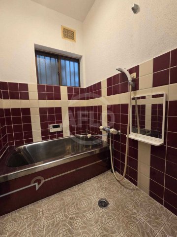 バス・シャワールーム　寝屋川市錦町テラスハウス　風呂