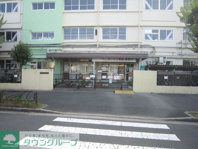 その他　葛飾区立小松中学校（その他）まで880m