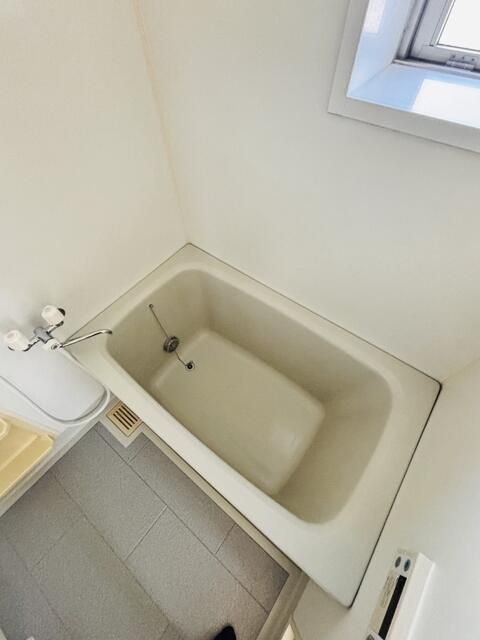 バス・シャワールーム　きれいなお風呂です