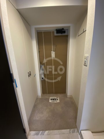 玄関　エステムコート大阪WEST　玄関