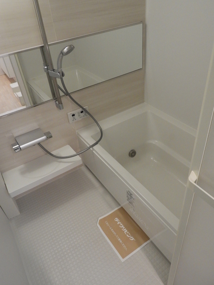 バス・シャワールーム　他号室のお写真です