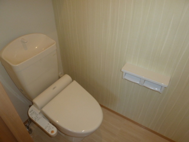 トイレ　図面と現状に相違がある場合には現状を優先