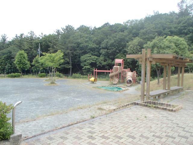 公園　黒笹公園（公園）まで523m